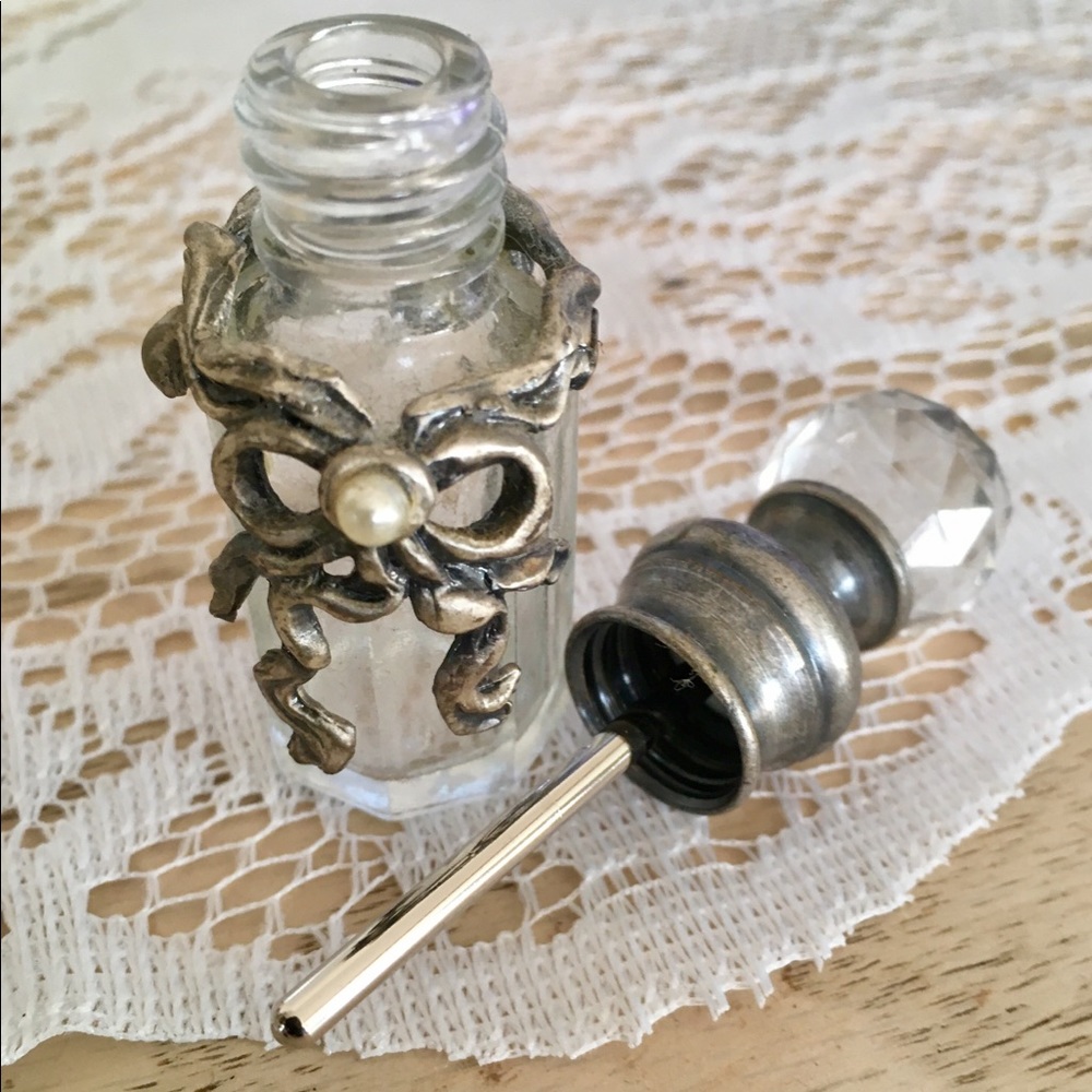 Vintage French Silver/Cut Glass Mini Scent Bottles - Picture 3 of 10